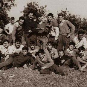 Grupo_en_los_naranjos_1964