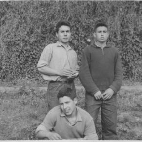 Miraflores_detras_de_la_piscina