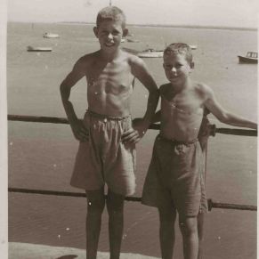 Hnos._Castillo_Bueno